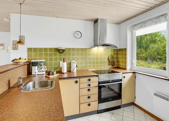 3 Bedroom In * Romo