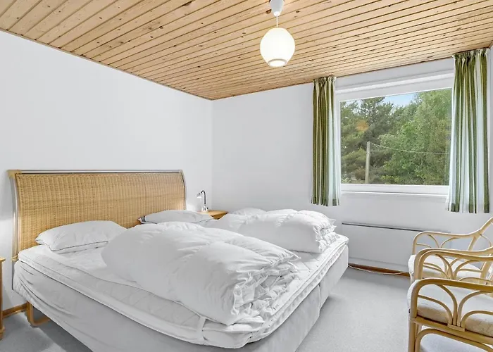 Сasa de vacaciones 3 Bedroom In Romo